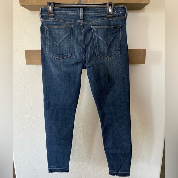 Hudson| Dark Wash Skinny Jeans in Krista Ankle Style•••Size 30, Raw Hem - Picture 6 of 15